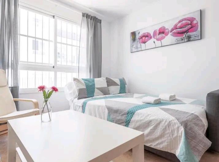 Apartamento Con Patio Y Piscina Cerca De Sevilla La Algaba Dış mekan fotoğraf