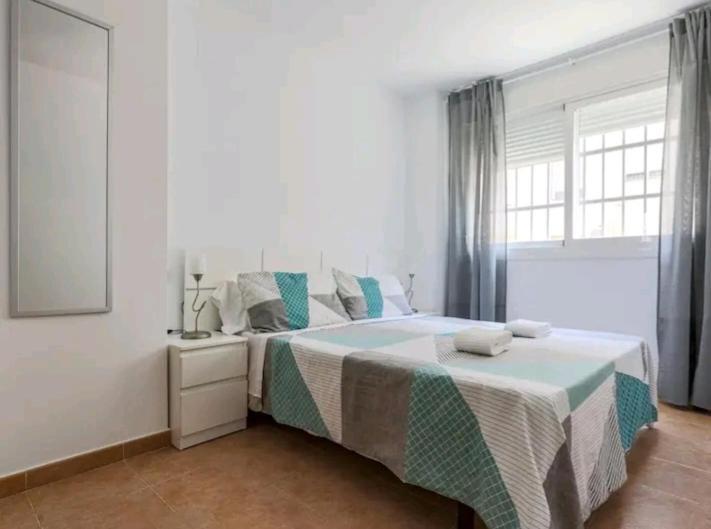 Apartamento Con Patio Y Piscina Cerca De Sevilla La Algaba Dış mekan fotoğraf